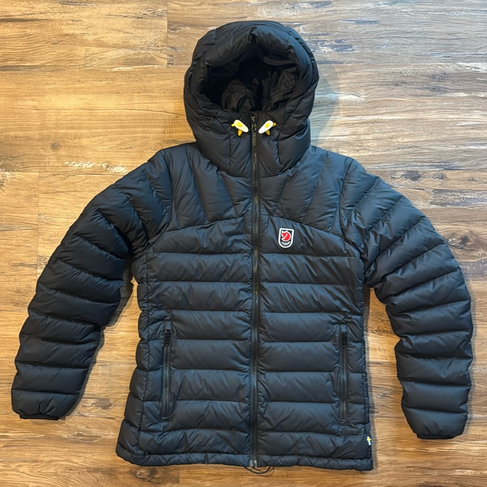 Fjallraven Black Jacket